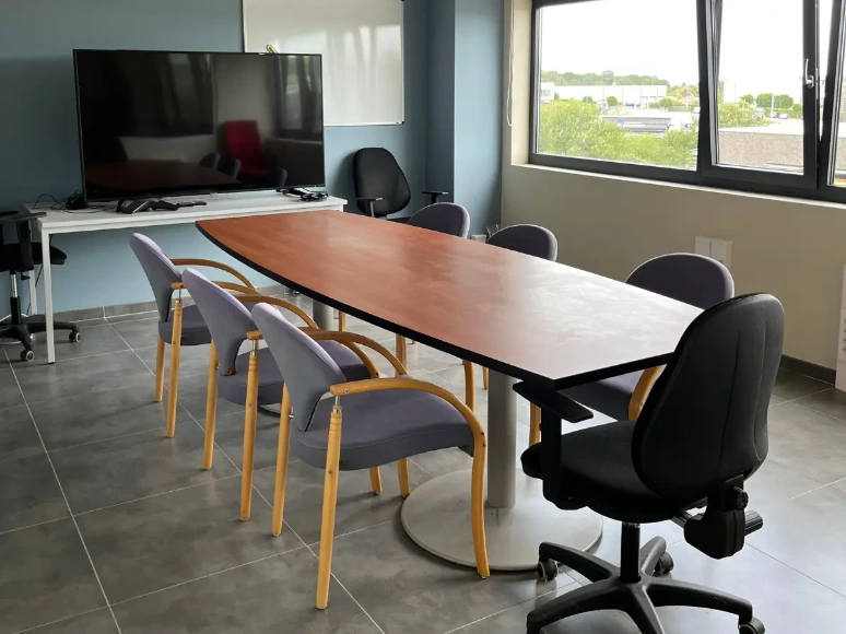 Petite salle de réunion à Fernelmont
